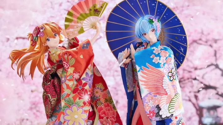 Figuras de Evangelion Asuka y Rei lucen kimonos auténticos