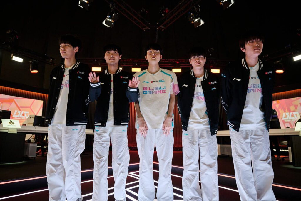 T1 cae ante BLG y ahora enfrentará a GAM por el segundo lugar